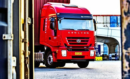 ���������&nbsp;���ҽ�ʨ�ۿ�ǣ����ֵ����