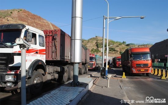 遭遇“寒冬” 公路运煤车市场运力过剩