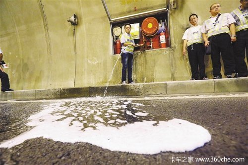 ���裡�ļ��Ǹ��ٹ�·����ȼ�ո߷���