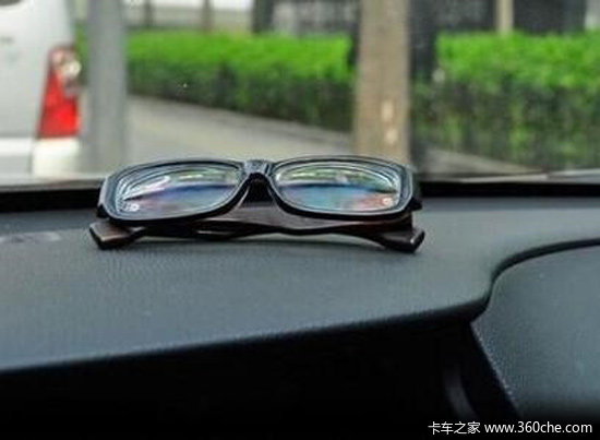 ���ռ�ʻ�Ҹ���������&nbsp;�����Ʒ�����