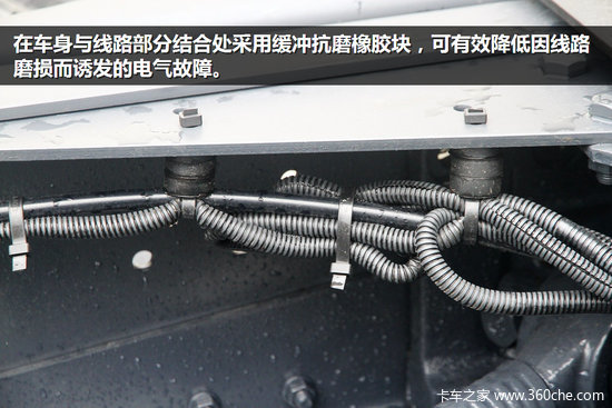 ������������&nbsp;��ʨƽ��ǣ����Ͷ�ųɶ�