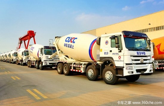 ��̨'��ʨ'����&nbsp;�칤LNG���賵���Ͼ�