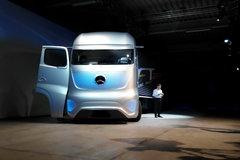 �����ع� �������¿�FT2025���Ƚ��