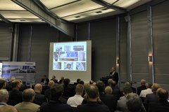 IAA 2014��KRONEչʾ��ǿ��ҳ�ʵ��