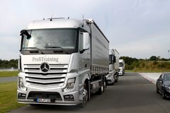 ��������¿�Ĳ��� ����ACC����ӦѲ��