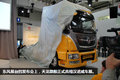 IAA 2014：图说一袭黄袍的东风天龙旗舰