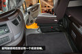 IAA 2014：图说一袭黄袍的东风天龙旗舰