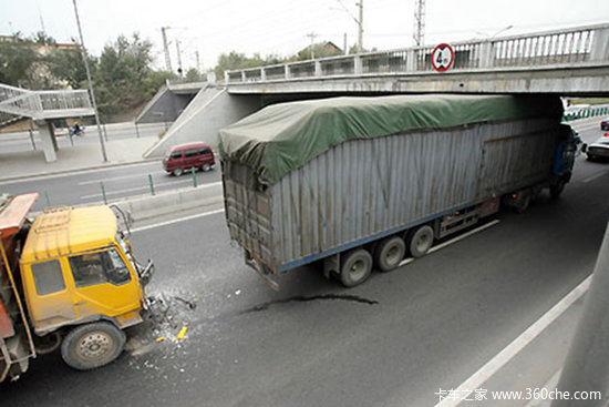 ������&nbsp;��ͨ�����뿨��չ����������