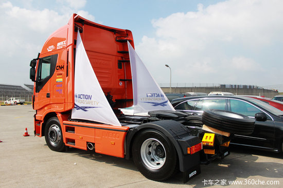 �����������ɫ����&nbsp;��ά��Ϊ��������