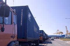 ��չ�½׶� ���÷�չ�������ɰ�����ҵ