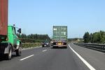 建物流大通道 促国际道路运输互联互通