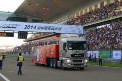 �޾�������� MAN��ҫ�����������껪