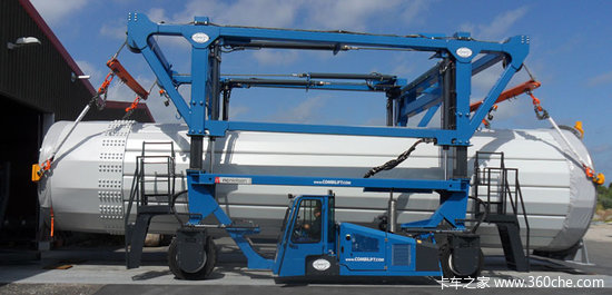 IAA��Ƶ��Combiliftչ����װ����˳�