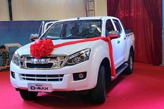 �ƻ�12������ ������ʮ��D-MAXƤ������