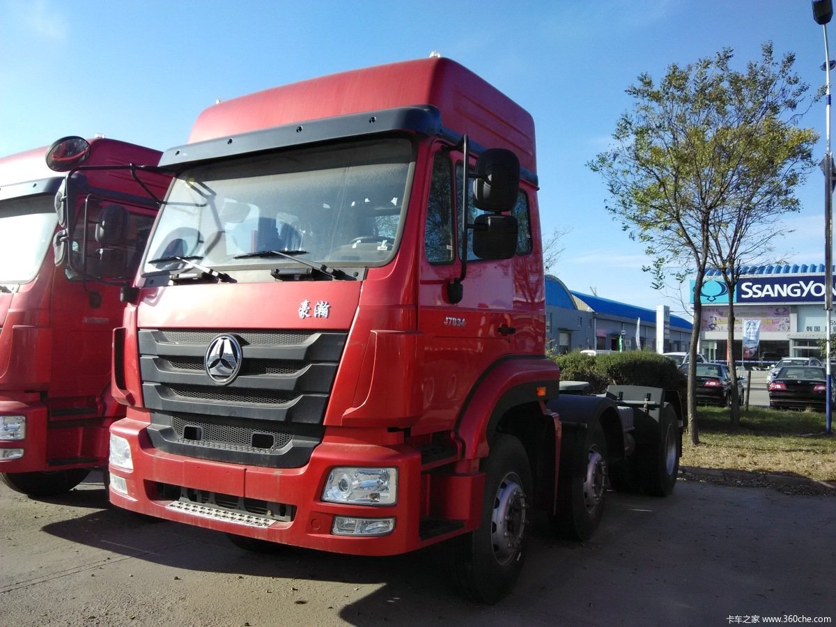 仅有5台张家口豪瀚6x2牵引车直降64万图片列表