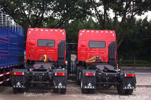 ��ռ�г�&nbsp;��������4x2ǣ������3����