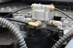 ����ǿ���г����� ���ó�ABS��ҵӭ����