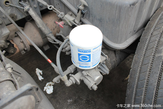 �һ��ƶ����ԽŸ�&nbsp;6x2ǣ�����ƶ��޸�