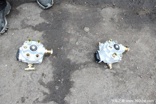 �һ��ƶ����ԽŸ�&nbsp;6x2ǣ�����ƶ��޸�