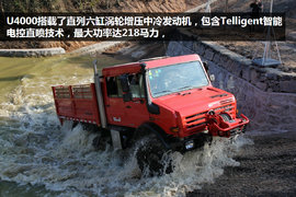 乌尼莫克越野卡车实拍