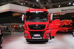 ���н�����  ��ɫ��ʿTGX D38���ֺ���