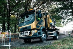 ���ߵĵ��� �°��ֶ���4X4ȫ��FL����