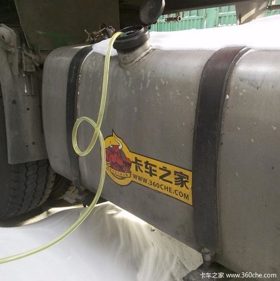 ������Ķ�����ѩ·���г����齻������