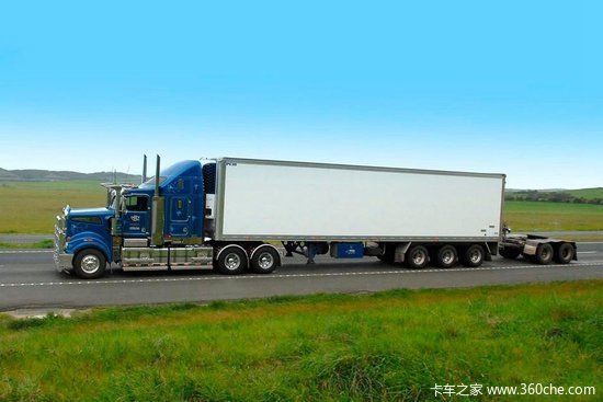 钟情“长鼻子” 解析美帝超级重型卡车