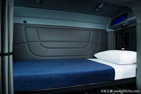 钟情“长鼻子” 解析美帝超级重型卡车