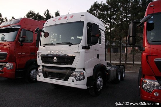 比车展还过瘾 重汽2015年会车型大放送_重汽豪沃(howo)_howo t7h_卡车