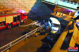 依维柯肇事致的哥身亡