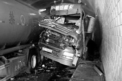 ���ظ�������Σ�˳���ͨ�¹�Ӧ������