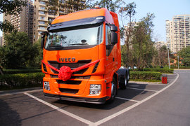 依维柯大新年末答谢会