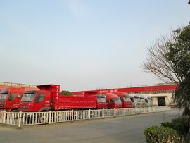 中国重汽M5G自卸降1万