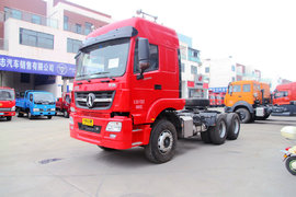 北奔V3M轻量化牵引车