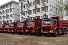 豪翰6x4自卸直降1.5万