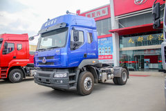 ��һ����ɫ�Ȼ� ����4X2ǣ������ֵ�ǳ�