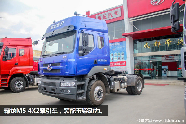 ��һ����ɫ�Ȼ�&nbsp;����4X2ǣ������ֵ�ǳ�