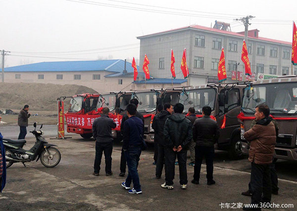 HOWO�Ῠέ��Ѳչ&nbsp;ȫ��ʵʩ1+1�������