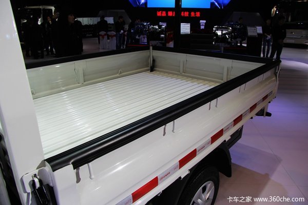 �Ϻ���չ������չ�������ŷ�˧��XС��