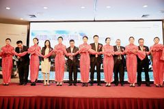 �½��ɹ��ֶ��ֿ��� ����Ȩ�����̿�ҵ