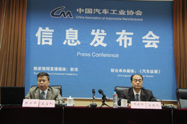 4月重卡销量降幅33.3%