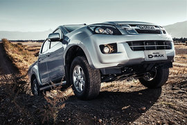 “路霸“遇上“路怒“