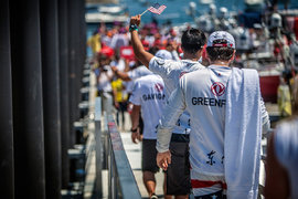 东风队告别美国纽波特