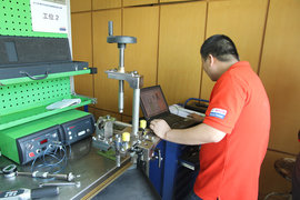 回油堵塞喷油器涨裂