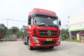 沃尔沃高层参观东风