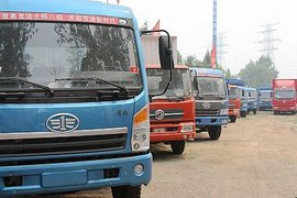 超预期重卡抢市场份额