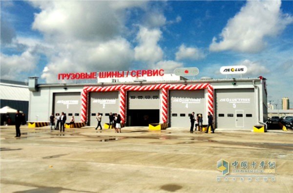 ����400��&nbsp;���񿨳���̥�����˹��ҵ