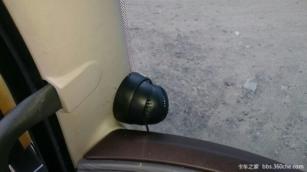 ��֤�ݷ�����&nbsp;���ְ�װ��·�г���¼��