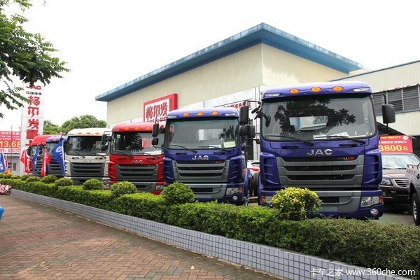 ���ˣ���ݸ���Ӿ���17����Ǯ�����򿨳�